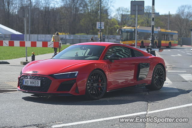 Audi R8 spotted in Warsaw, Poland