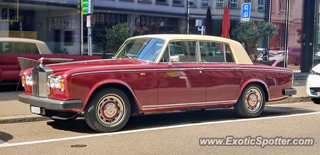 Rolls-Royce Silver Shadow spotted in Zürich, Switzerland