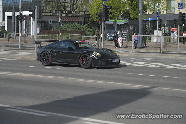 Porsche 911 GT3 spotted in Warsaw, Poland