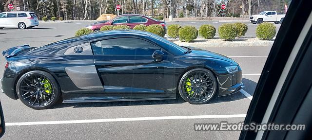 Audi R8 spotted in SILVERTON, New Jersey