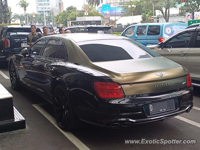 Bentley Flying Spur spotted in Jakarta, Indonesia