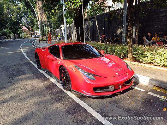 Ferrari 458 Italia spotted in Jakarta, Indonesia