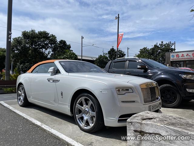 Rolls-Royce Dawn spotted in Auckland, New Zealand