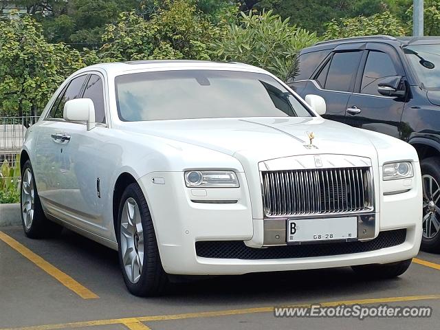 Rolls-Royce Ghost spotted in Jakarta, Indonesia