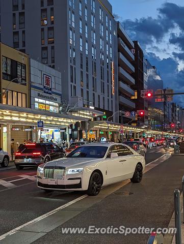 Rolls-Royce Ghost spotted in Kyoto, Japan