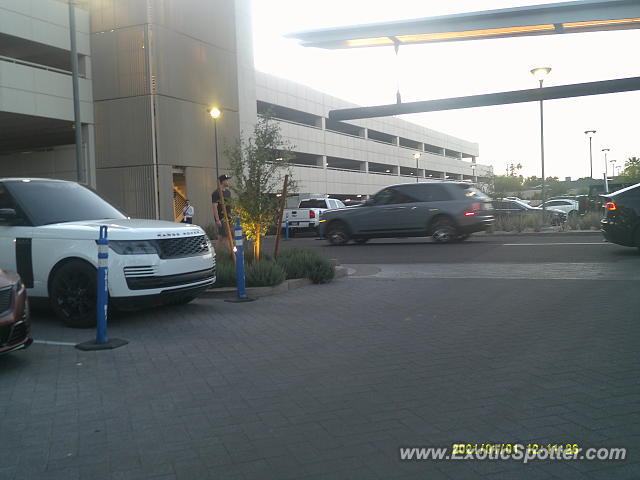 Rolls-Royce Cullinan spotted in Scottsdale, Arizona