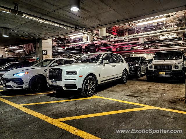 Rolls-Royce Cullinan spotted in Manhattan, New York