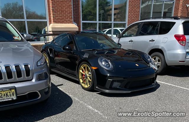 Porsche 911 GT3 spotted in Monroe, Connecticut