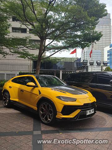 Lamborghini Urus spotted in Jakarta, Indonesia