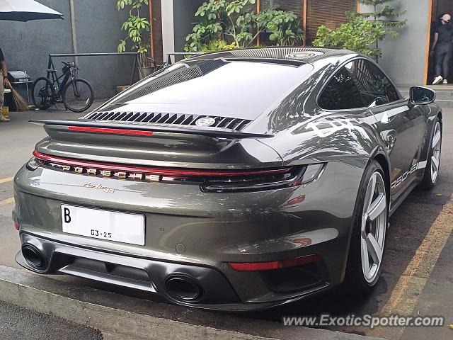 Porsche 911 Turbo spotted in Jakarta, Indonesia