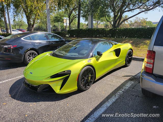 Mclaren 720S spotted in Parkland, Florida