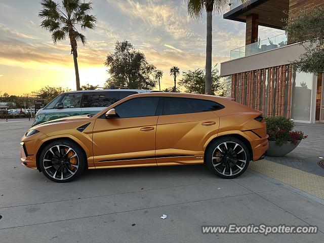 Lamborghini Urus spotted in Woodland Hills, California