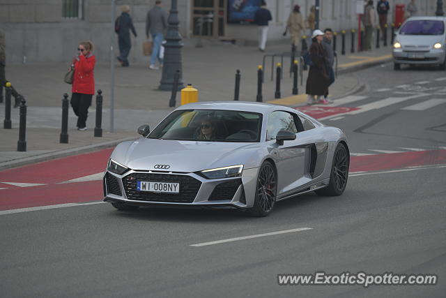 Audi R8 spotted in Warsaw, Poland