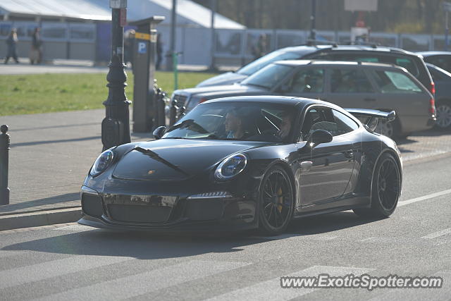 Porsche 911 GT3 spotted in Warsaw, Poland