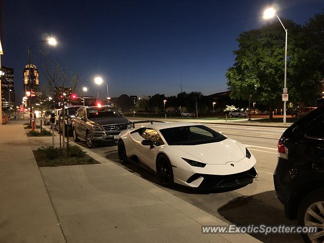 Lamborghini Huracan spotted in Des Moines, Iowa