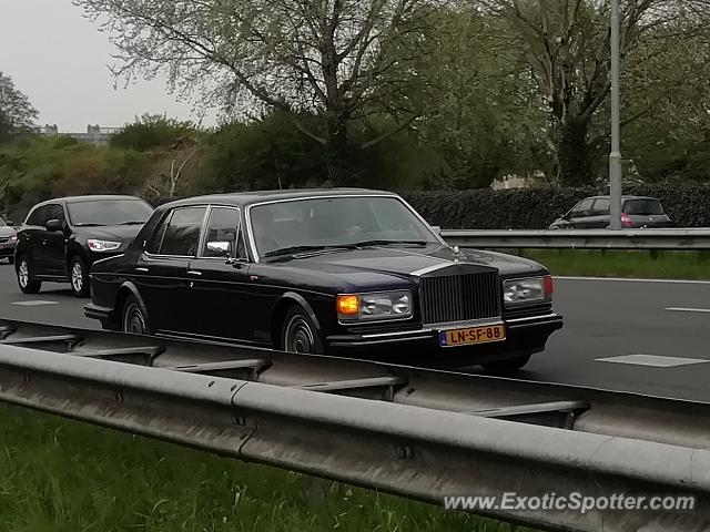 Rolls-Royce Silver Spur spotted in Papendrecht, Netherlands