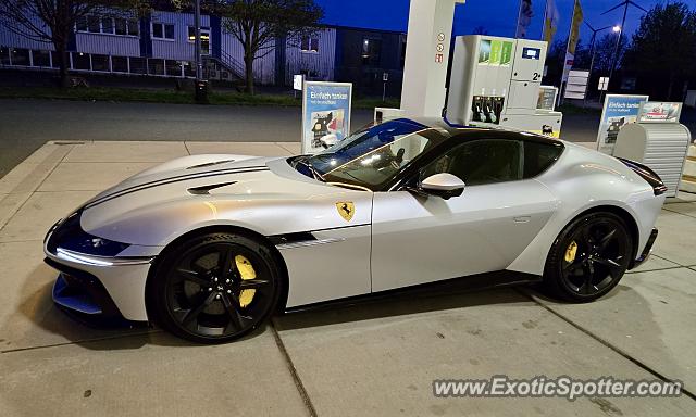 Ferrari F12 spotted in Munique, Germany