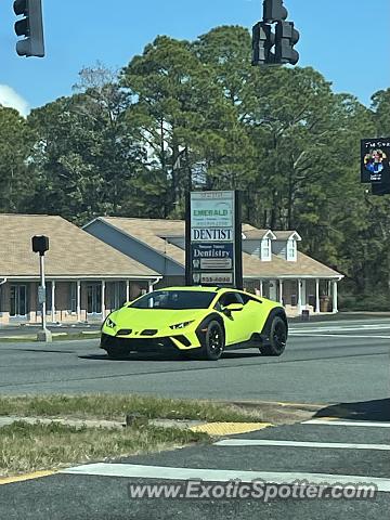 Lamborghini Huracan spotted in Navarre, Florida