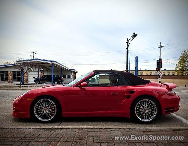Porsche 911 Turbo spotted in De pere, Wisconsin