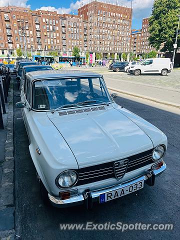 Alfa Romeo 4C spotted in Budapest, Hungary