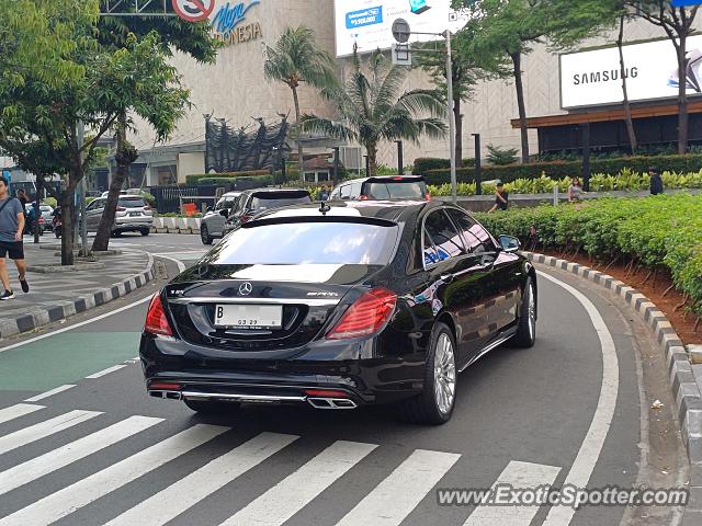 Mercedes S65 AMG spotted in Jakarta, Indonesia