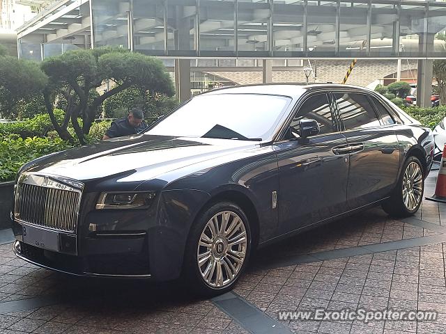 Rolls-Royce Ghost spotted in Jakarta, Indonesia