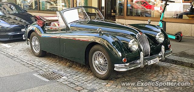 Jaguar XKR spotted in Zürich, Switzerland