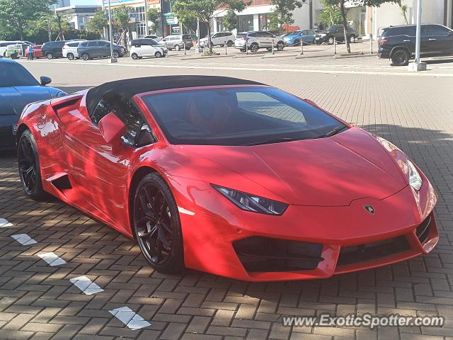 Lamborghini Huracan spotted in Jakarta, Indonesia