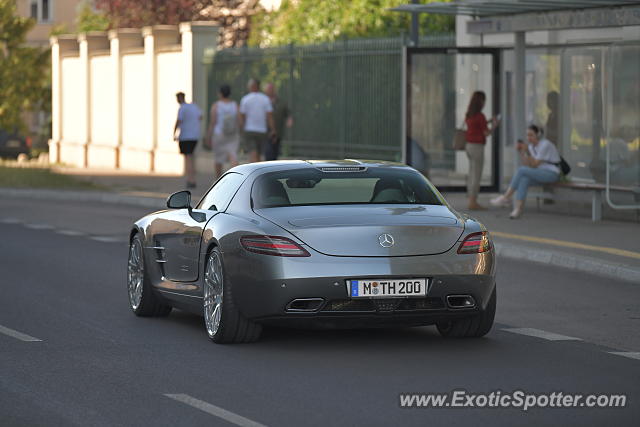 Mercedes SLS AMG spotted in Warsaw, Poland