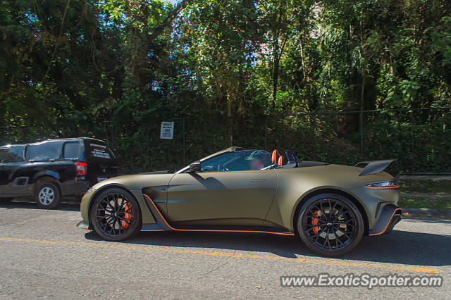 Aston Martin Vantage spotted in Curitiba, PR, Brazil