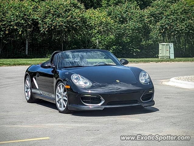 Porsche Cayman GT4 spotted in Suamico, Wisconsin