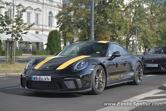 Porsche 911 GT3 spotted in Warsaw, Poland