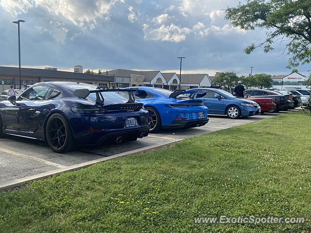 Porsche 911 GT3 spotted in Brookfield, Wisconsin