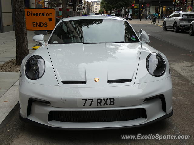 Porsche 911 GT3 spotted in London, United Kingdom