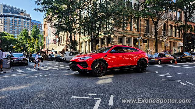 Lamborghini Urus spotted in Manhattan, New York