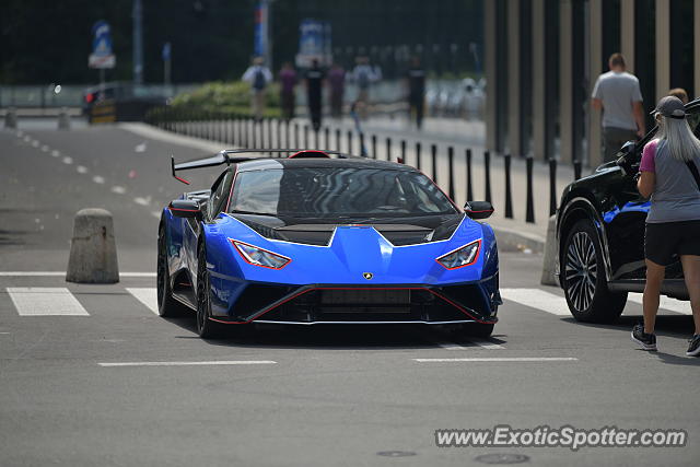 Lamborghini Huracan spotted in Warsaw, Poland