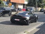 Aston Martin Vantage
