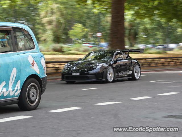 Porsche 911 GT3 spotted in London, United Kingdom