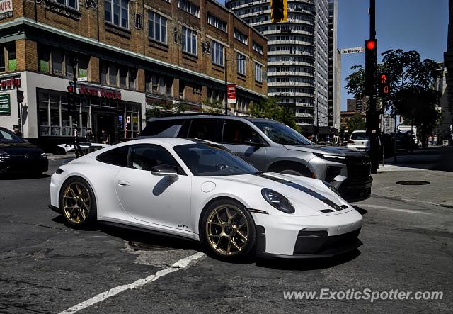 Porsche 911 GT3 spotted in Montreal, Canada