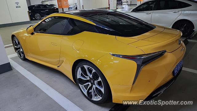 Lexus LC 500 spotted in ShenZhen, China