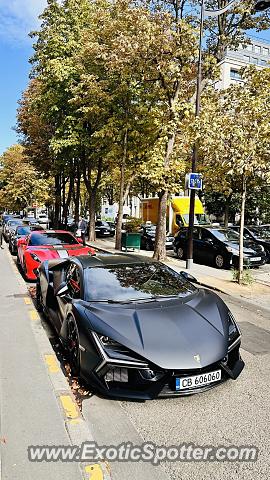 Lamborghini Diablo spotted in Paris, France