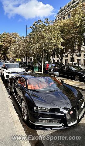 Bugatti Chiron spotted in Paeis, France