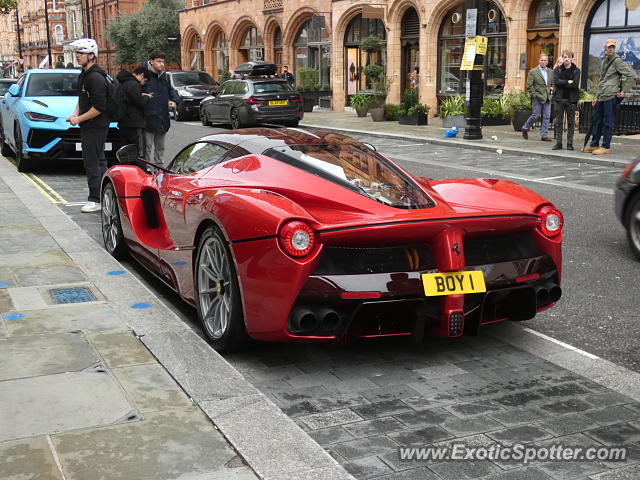 Ferrari LaFerrari spotted in London, United Kingdom