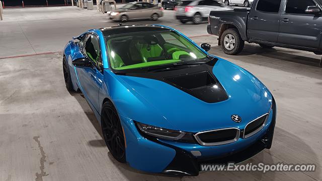 BMW I8 spotted in Bucees, Mississippi