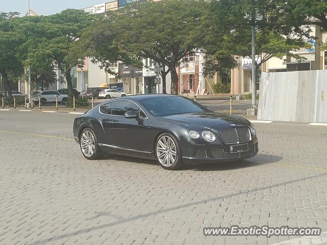 Bentley Continental spotted in Jakarta, Indonesia