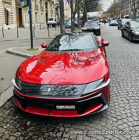 Ferrari LaFerrari spotted in Paris, France