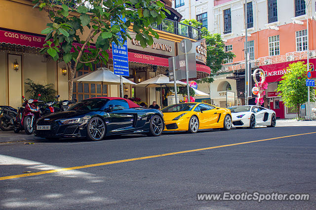 Lamborghini Aventador spotted in Ho Chi Minh city, Vietnam