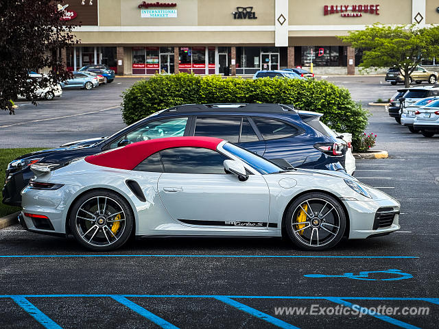Porsche 911 Turbo spotted in Bloomington, Indiana