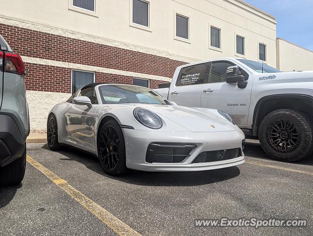 Porsche 911 spotted in Ashwaubenon, Wisconsin