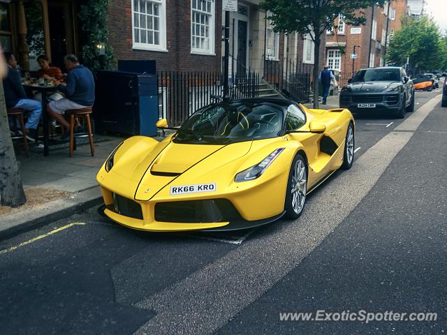 Ferrari LaFerrari spotted in London, United Kingdom